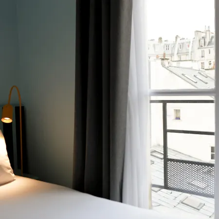 Hotel Daval Parigi
