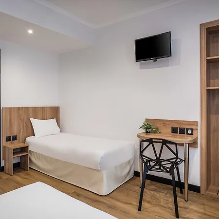 Hotel Daval